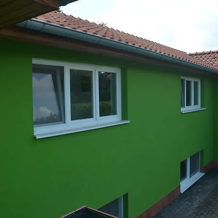 Penzion Ve Vinařství Maláník-osička 3*