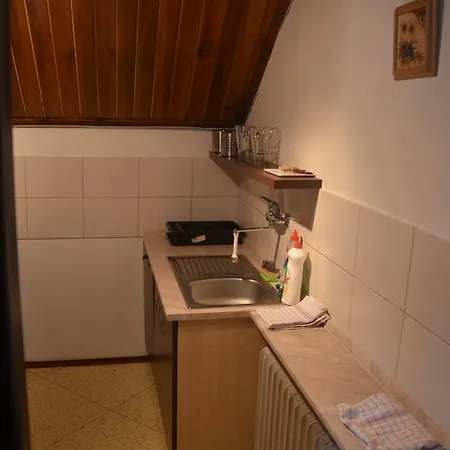 Penzion Ve Vinařství Maláník-osička 3*